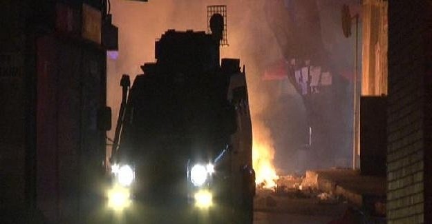 İstanbul Beyoğlu'da eylemcilere polis müdahalesi!