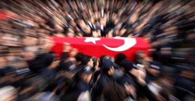 Şırnak'ta polis aracına hain saldırı: 1 şehit