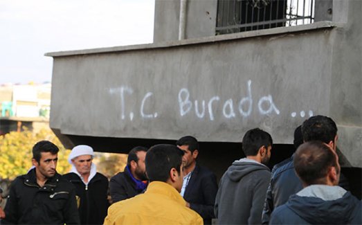 İdil'de hendek kapatmaya giden polise saldırı
