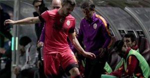 Lukas Podolski'den Hamza Hamzaoğlu'na büyük tepki! İşte o görüntüler...