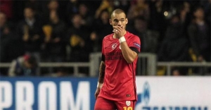 Wesley Sneijder'den Astana maçı sonrasında flaş açıklama! "Sorun nedir bilmiyorum ama..."