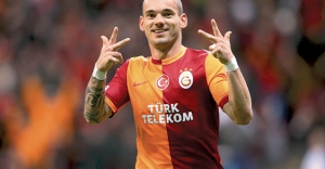 Wesley Sneijder bilmecesi çözüldü! Yıldız oyuncu 2 sene daha Galatasaray'da...