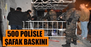 500 polisle büyük uyuşturucu operasyonu! Kuştepe'de polis baskını...