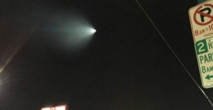 California'da gökyüzünde görülen parlak cisim 'UFO' paniği yaşandı!