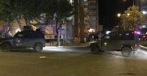 Diyarbakır'da hain saldırı! PKK'lılardan polise bombalı saldırı