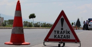 Erzurum'da katliam gibi kaza yaşandı! Otobüs çimento yüklü TIR'a çarptı: 3 ölü, onlarca yaralı var...