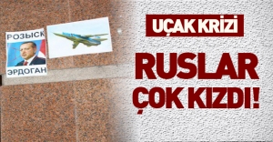 Rusların Türkiye'nin Moskova Büyükelçiliğinde yaptığı eylem periscope'tan canlı yayınlandı!