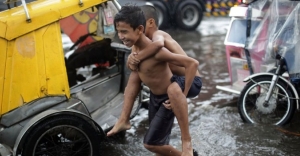 Filipinler'de tayfun: 45 ölü