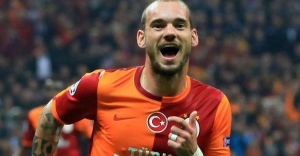 Çinliler'den Sneijder'e rekor teklif